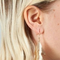 ترمیم پارگی گوش خارجی