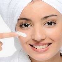  پوست من خشک است آیا استفاده از مرطوب کننده الزامی است؟